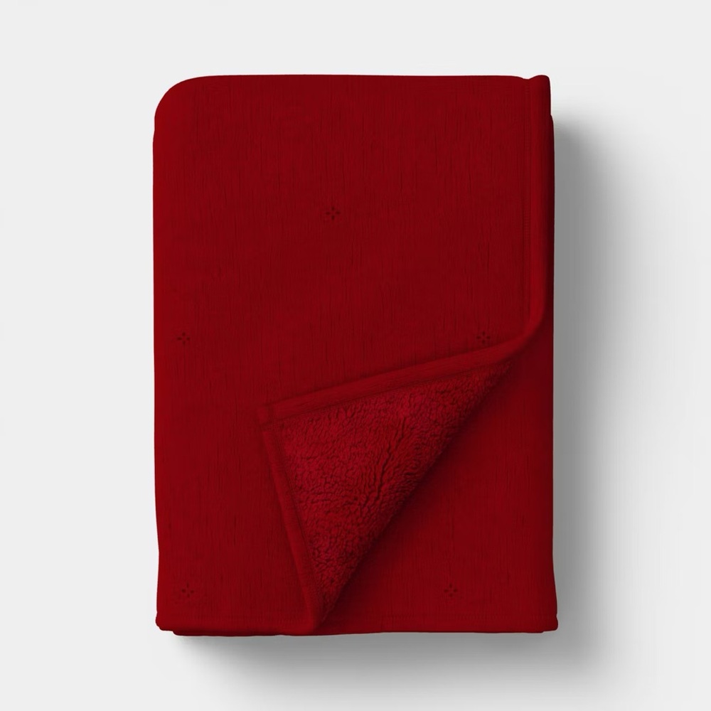 Valentine's nwt Day Gauze Throw with Cozy Reverse Red - Threshold